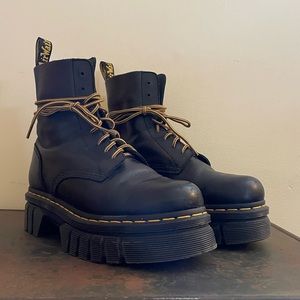 Dr. Martens Audrick Lace-Up platform Boots — 8